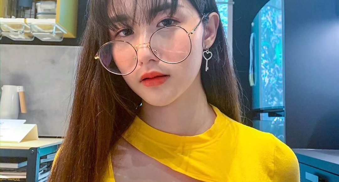 Cerita Sex Nikmatnya Ngentot Dengan Keponakan-Keponakanku Yang Seksi