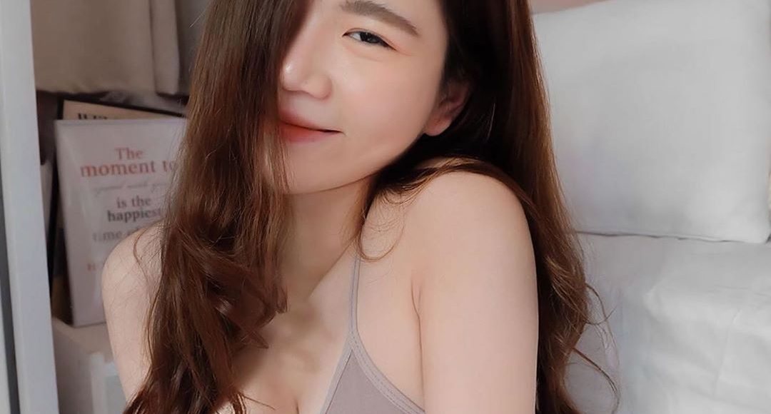 Cerita Sex ML Dengan Cewek Cantik Yang Akan Dijodohkan Pada Pamanku