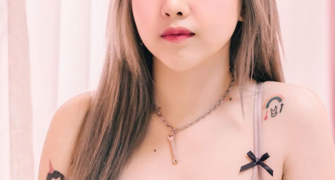 Cerita Sex Lesbian Dengan Adik Kelas